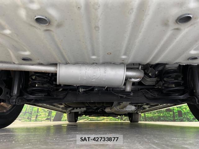 Nissan SERENA 2017-02 8547296-18