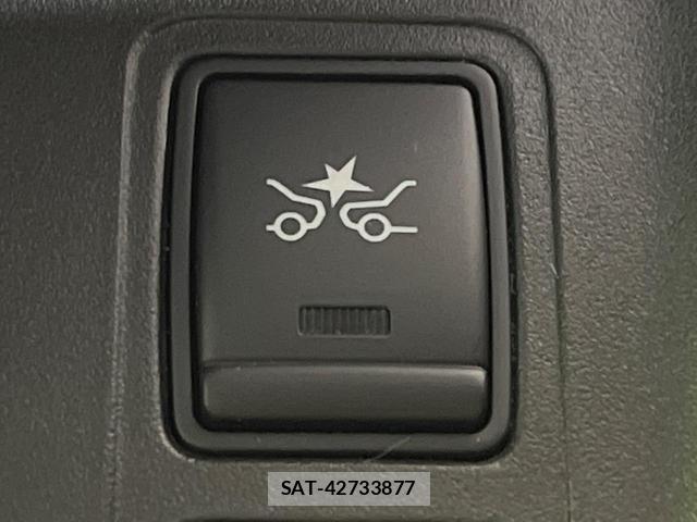 Nissan SERENA 2017-02 8547296-5