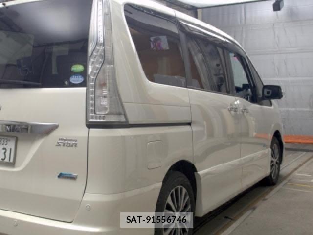Nissan SERENA 2016-05 8547798-3