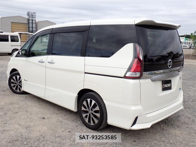 Nissan SERENA 2017-01 8547807-1