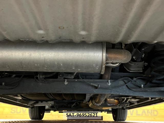 Nissan SERENA 2017-01 8548395-18