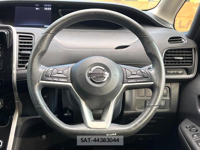 Nissan SERENA 2019-02 8548441-11