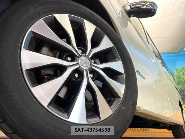 Nissan SERENA 2017-03 8548465-13