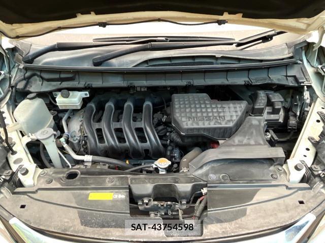 Nissan SERENA 2017-03 8548465-17