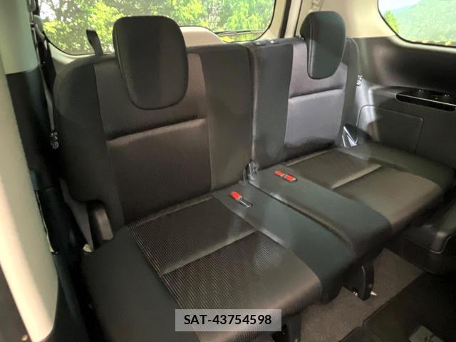 Nissan SERENA 2017-03 8548465-9