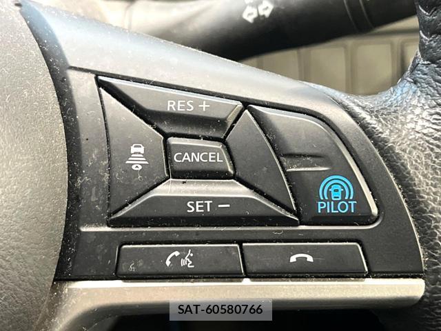 Nissan SERENA 2022-01 8548476-5