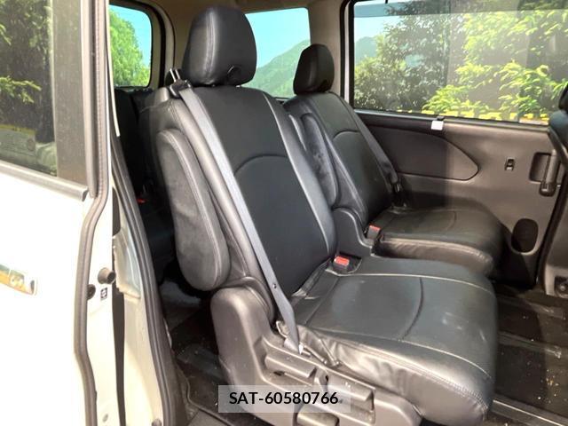 Nissan SERENA 2022-01 8548476-8