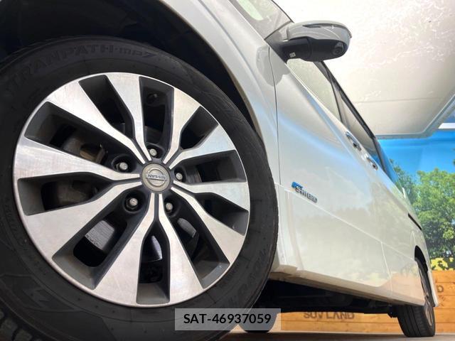 Nissan SERENA 2017-01 8548478-13