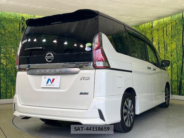 Nissan SERENA 2017-08 8548586-16