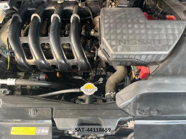 Nissan SERENA 2017-08 8548586-17