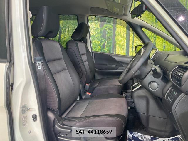 Nissan SERENA 2017-08 8548586-7