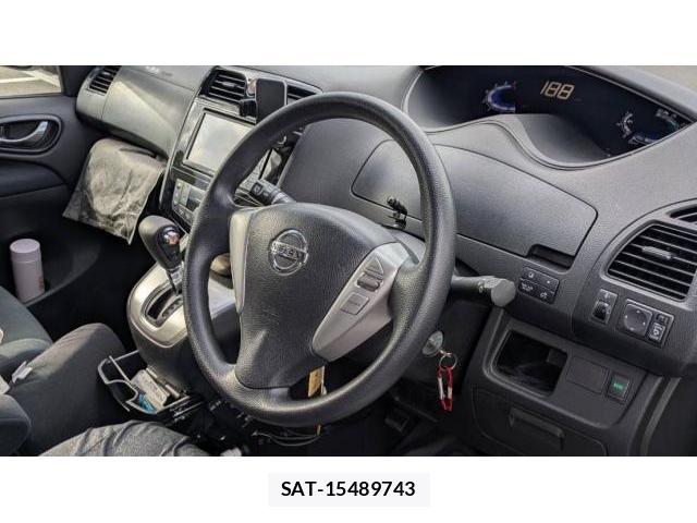 Nissan SERENA 2015 8548958-5