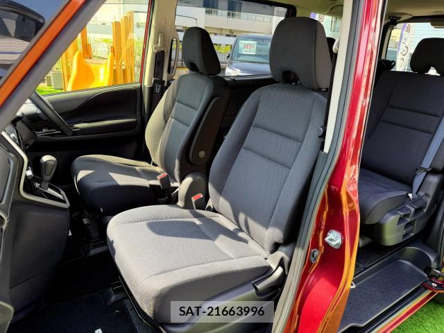 Nissan SERENA 2016-11 8548960-12