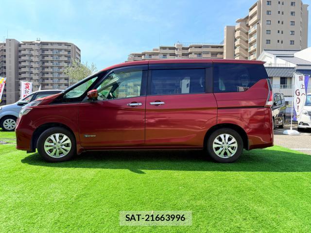 Nissan SERENA 2016-11 8548960-2