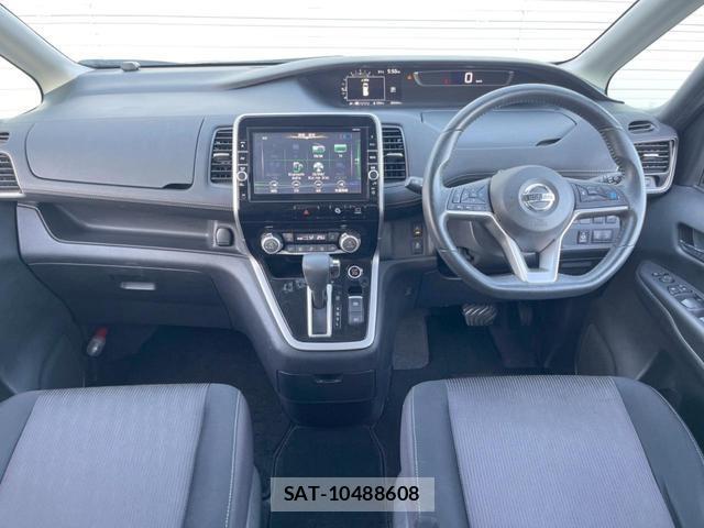 Nissan SERENA 2016-10 8549438-1