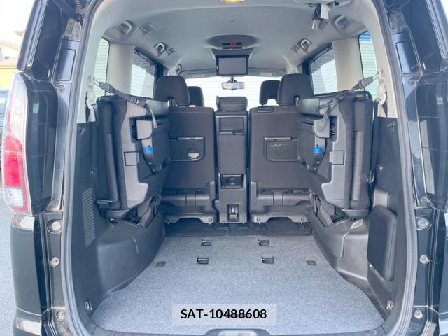 Nissan SERENA 2016-10 8549438-15