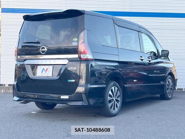 Nissan SERENA 2016-10 8549438-19