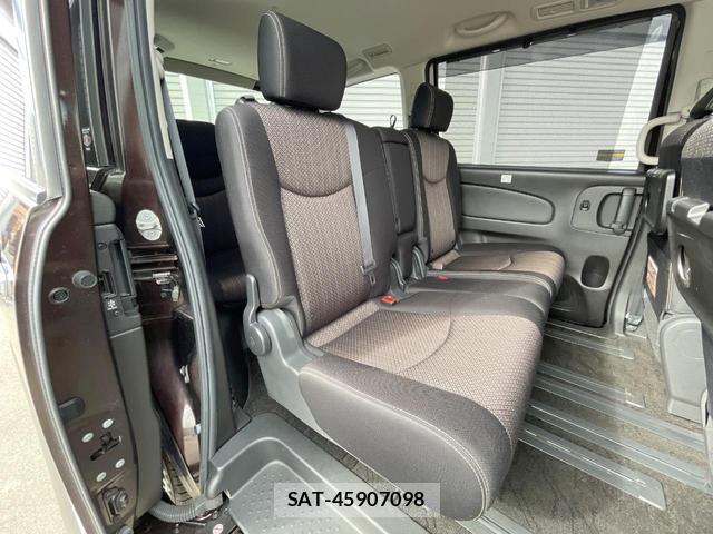Nissan SERENA 2015-08 8549633-7