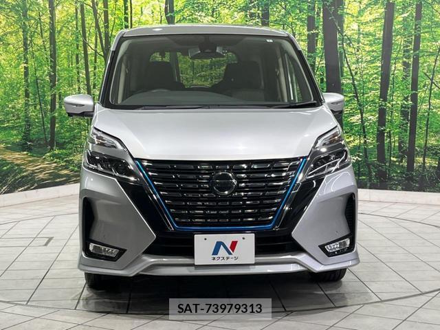Nissan SERENA 2022-01 8549936-14