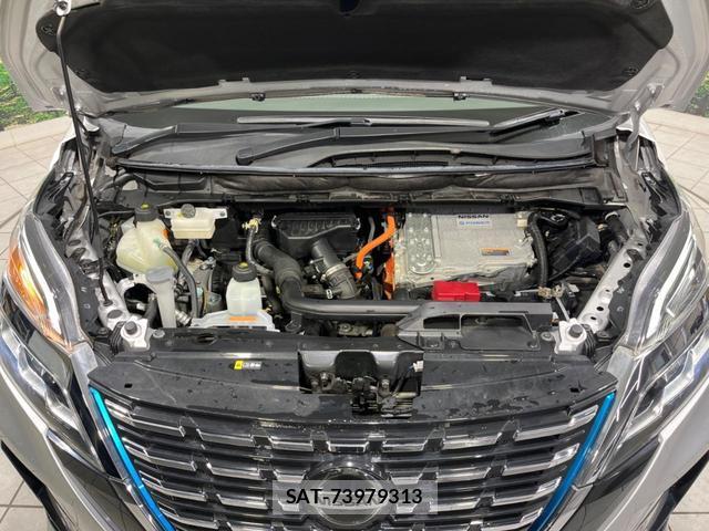 Nissan SERENA 2022-01 8549936-18