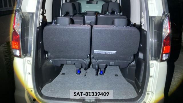 Nissan SERENA 2017-10 8550308-17