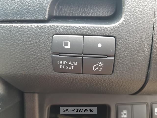 Nissan SERENA 2013-10 8550492-14