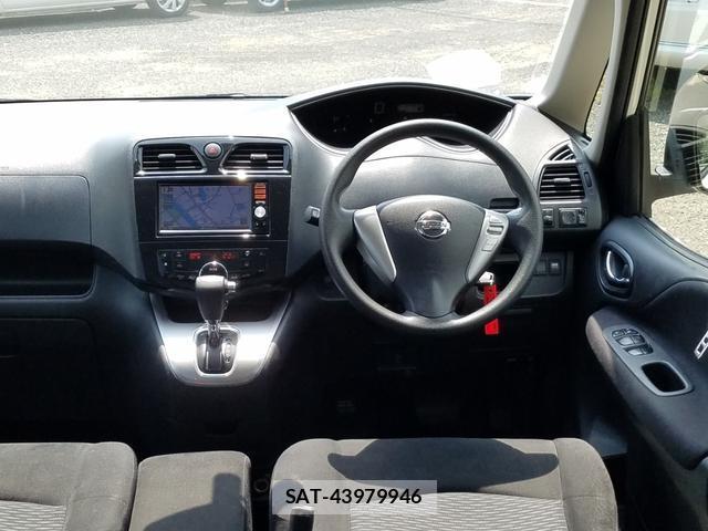 Nissan SERENA 2013-10 8550492-2