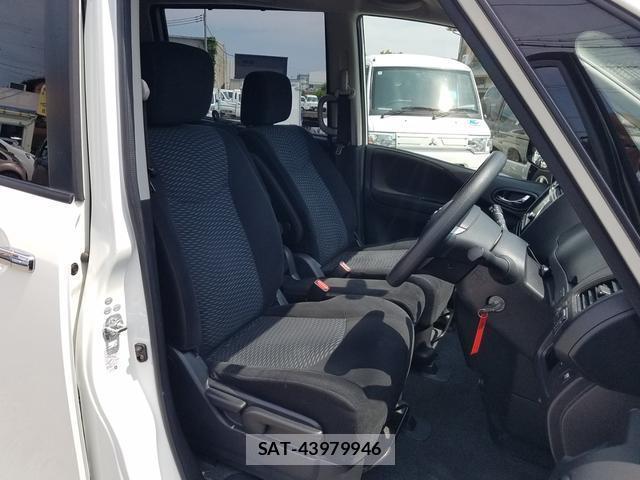 Nissan SERENA 2013-10 8550492-8