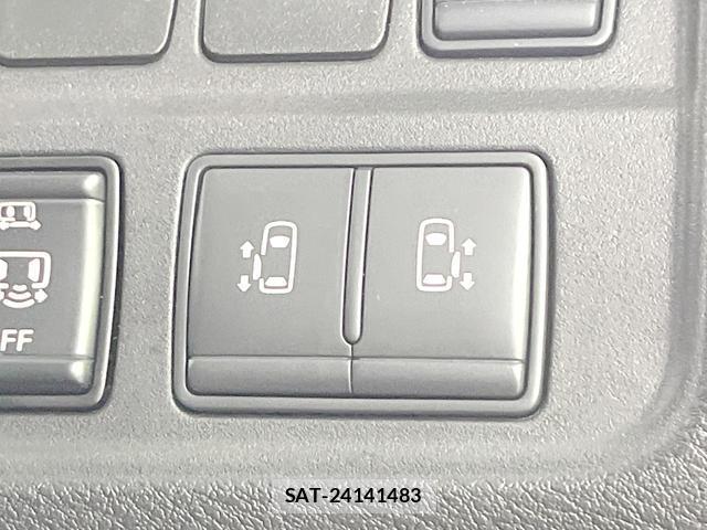 Nissan SERENA 2018-10 8550584-5