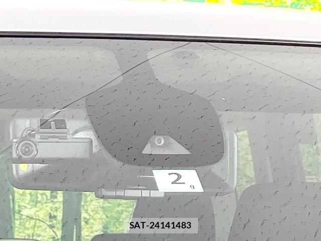 Nissan SERENA 2018-10 8550584-6