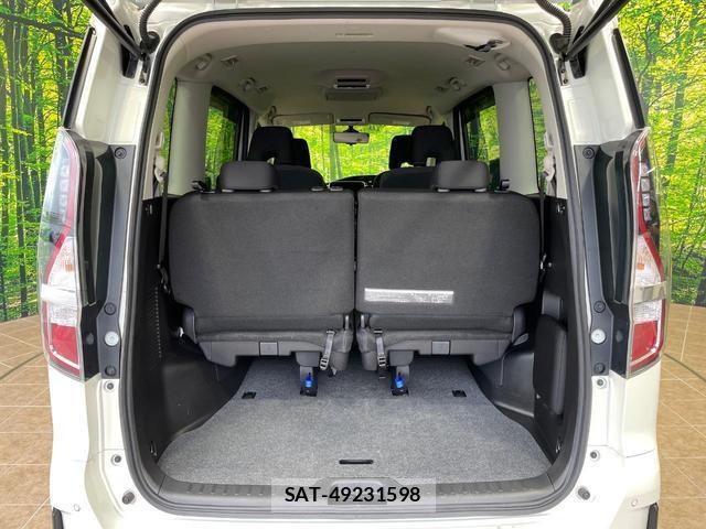 Nissan SERENA 2021-10 8550782-11