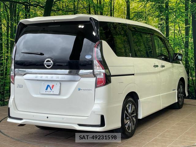 Nissan SERENA 2021-10 8550782-17