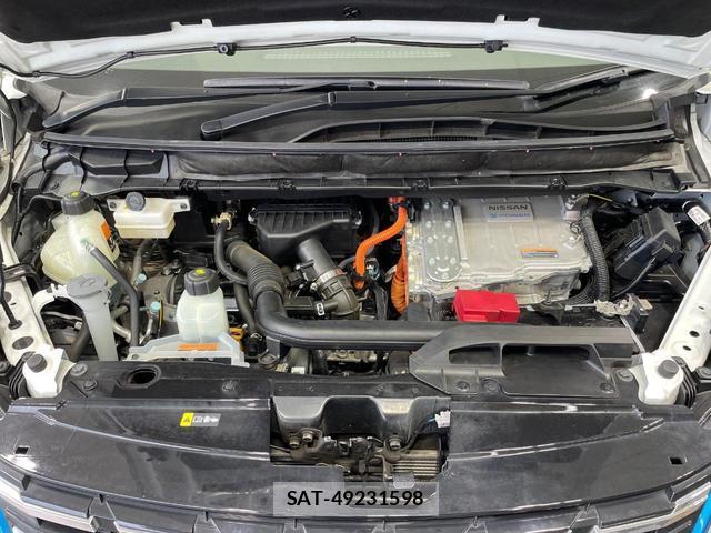 Nissan SERENA 2021-10 8550782-18