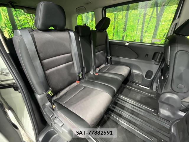 Nissan SERENA 2017-03 8550909-10