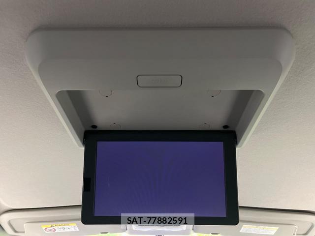 Nissan SERENA 2017-03 8550909-2