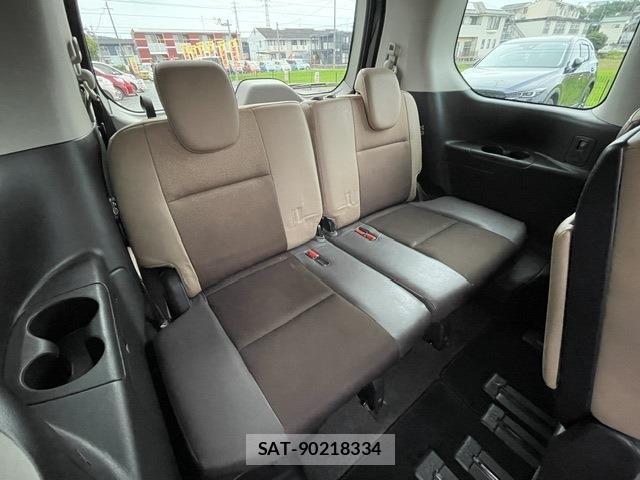 Nissan SERENA 2017-01 8550933-4