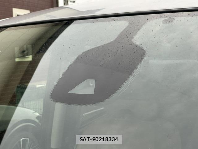 Nissan SERENA 2017-01 8550933-6