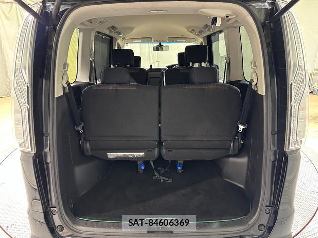 Nissan SERENA 2014-07 8551253-19
