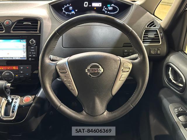 Nissan SERENA 2014-07 8551253-2