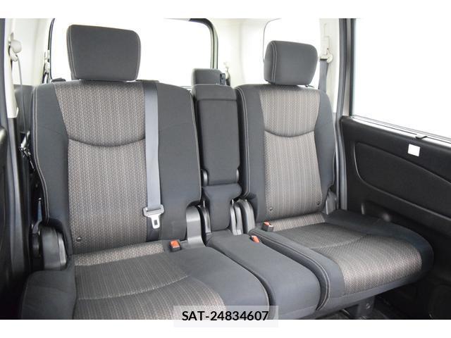 Nissan SERENA 2015-01 8551320-18
