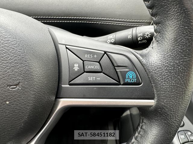 Nissan SERENA 2016-12 8551419-7