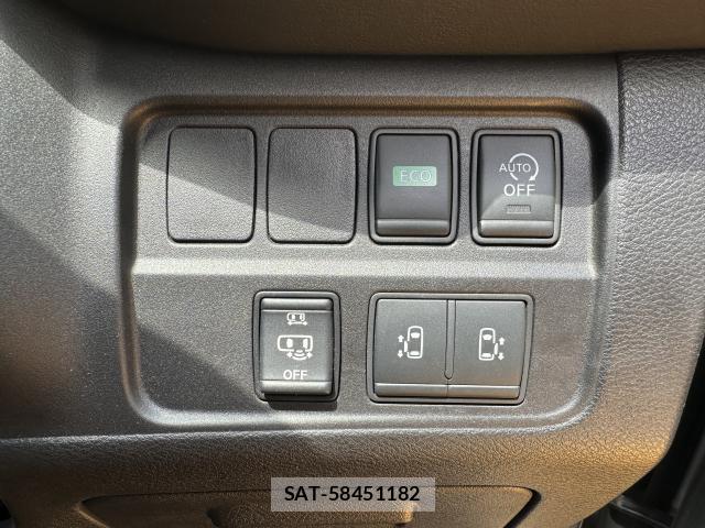 Nissan SERENA 2016-12 8551419-8