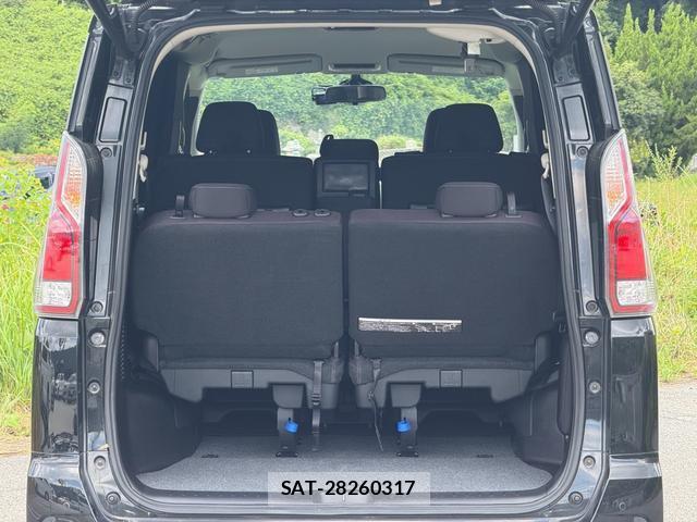 Nissan SERENA 2016-09 8551430-17