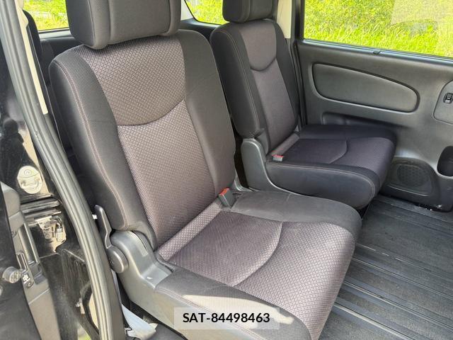 Nissan SERENA 2012-08 8551431-11
