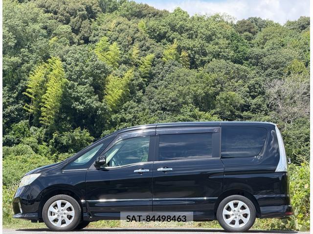 Nissan SERENA 2012-08 8551431-13