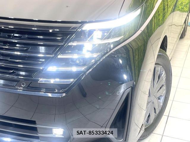 Nissan SERENA 2023-03 8551783-12