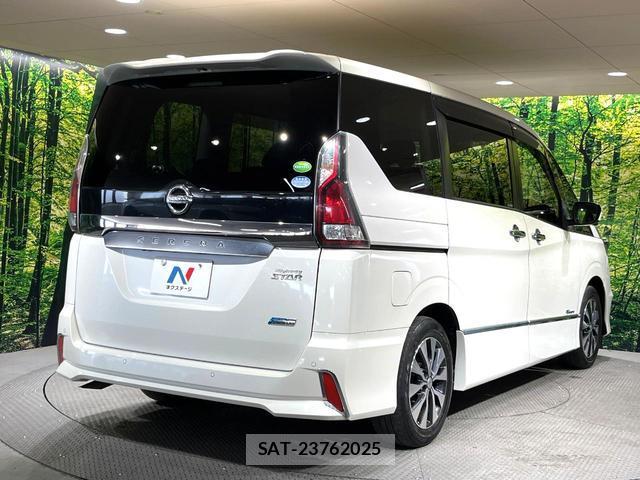 Nissan SERENA 2016-10 8551911-16