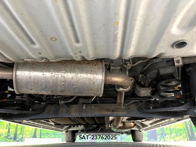Nissan SERENA 2016-10 8551911-18