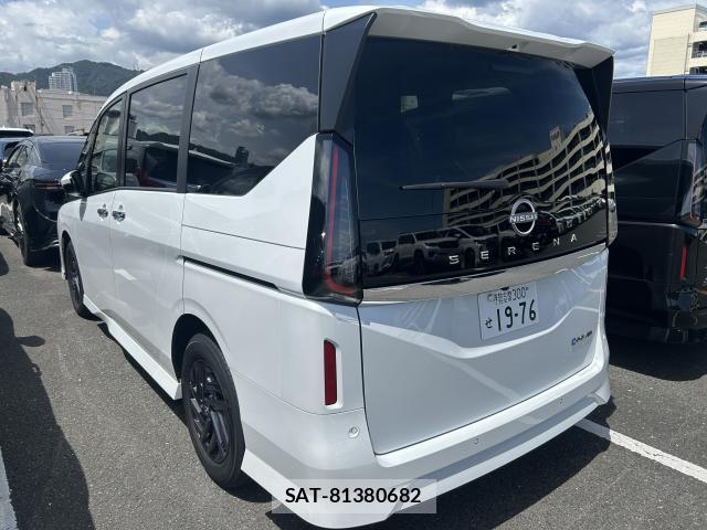 Nissan SERENA 2026-07 8551997-1