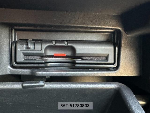 Nissan SERENA 2018-09 8552037-8